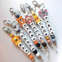 1 件定制动物字母钥匙扣 - 个性化硅胶名字钥匙扣，带可爱老虎、猴子、大象饰物、金属扣，适合圣诞节、农历新年礼物、包袋和背包配件 - 彩色 - 查看 6