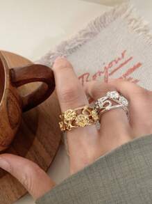 1pc Delicate Hollow Flower Wide Band Ring, Suitable For Women's Daily Wear