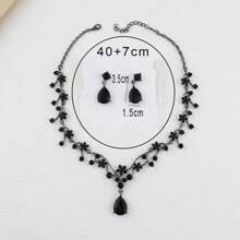 3pcs/Set Black Crystal Jewelry Set For Women, Floral Pendant Necklace + Earrings, Accessories For Party Formal Dresses, Wedding Gift Gold-Plated Jewelry Set