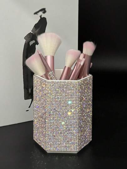 1 pezzo Porta pennelli per trucco a forma di esagono con diamanti incastonati, grande capacità, superficie lucente e lussuosa con cristalli colorati, forma a cilindro esagonale, bordi ordinati, accessorio da toeletta per cassettiera da camera da letto, scrivania da trucco, borse, borsetta da trucco, vanità, da viaggio, beauty case, contenitore, organizer per il trucco, beauty case da toilette, organizer da scrivania, beauty case, pochette per trucco, organizer per il trucco, accessori da toeletta, pochette per trucco, borse per trucco, portagioie, pochette, porta pennelli per trucco, porta pennelli, organizer per profumi, pochette