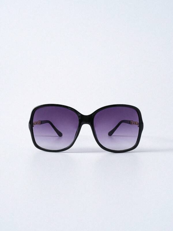 Fashionable Retro Sunglasses, Suitable For Daily, Vacation, Beach And Street Use Beach Accessories For Women Sun Glasses Sunglasses Shades Basics And Suit For Sweater Jeans Sweatpants Hoodie Jackets Dress And Long Sleeve Shirt