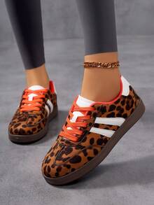 女士透气时尚休闲轻便减震厚底步行运动鞋