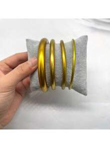 4 pièces/set Bracelets en silicone de gelée avec des accents métalliques, ensemble de bijoux de bracelets en silicone de combinaison de tailles mixtes