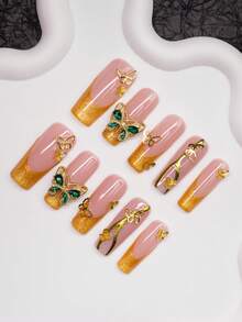 Faux ongles carrés fait main avec design papillon doré, style Y2K Baddie, couleur nude et or, 10 pièces/paquet avec 3 options de taille, idéal pour les fêtes, les mariages, le port quotidien, comprend un kit d'outils, parfait comme cadeau pour les femmes et les filles - Rose bonbon - Voir 3
