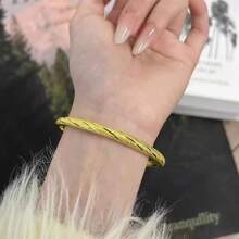 1pc 18K Gold Plated Meteor Shower Adjustable Bangle Bracelet, Elegant Daily Casual Wear For Women, Fashion High-End Solid Circle Bracelet For Girlfriend, Wife, Mother, Wedding Gift