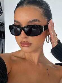 1 件女士街头嘻哈水钻镶嵌矩形时尚黑色眼镜，适合节日出游、节日派对和音乐节 Y2K Fest 音乐节，适合夏季海滩度假、户外、旅行