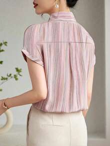 法国女士衬衫，夏季女士休闲短袖飘逸衬衫，时尚印花衬衫，优雅女士衬衫，适合购物、休闲旅行，独立日女士粉色上衣 - 粉色 - 查看 2