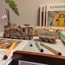 LKAPOPO 384pcs 3D Wooden Train Puzzle, DIY Handmade Assembling Model Toys, Gift