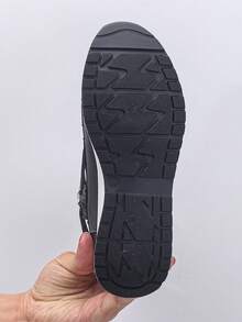 Zapatillas de cuña y plataforma para mujer de otoño/invierno, nuevos zapatos casuales de suela plana y transpirables para damas en verano, sandalias con aumento de altura - Negro - Ver 7