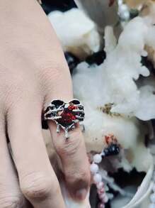 1pc Vintage Claw Water Drop Finger Ring With Diamond Inlay Heart Skull Adjustable Open Ring, Dark Gothic Style, For Women
