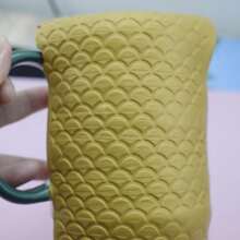 لف خشبي بطول 10 سم للطين البوليمري DIY، للنقش والنسج على الخزف والسيراميك بنقوش أشكال الأزهار والأوراق والشمس والقلب والموج والقشرة الخشبية والنجمة