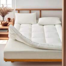 Protector de colchón de hotel blanco - Colchón ultra suave y amigable con la piel de 2.36-3.2 pulgadas de grosor, almohadilla esponjosa y transpirable para tatami, dormitorio y campamento - Diseño antideslizante de temporada todo terreno con respaldo antideslizante