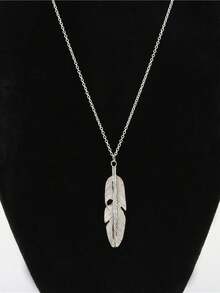 1pc Simple & Versatile Silver Feather Leaf Pendant Necklace - Silver - View 1