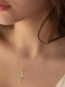 1 Piece Ladies' Zirconia Cross Necklace - Exquisite Cubic Zirconia Pendant Necklace Simple Gold Cross Pendant Necklace