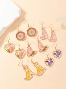 1 Pair Vacation Style Dried Flower, Heart, Cat, Dog, Butterfly, Daisy, Ditsy Floral Earrings In Pink, Yellow, Purple, Blue, Green, Gold Colors For Women, Suitable For Daily Wear
