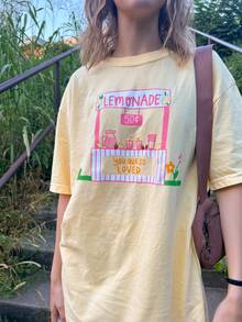 Oversized Graphic T Shirt For Women Teens Girl Y2K Floral Short Sleeve Baggy Tee Shirts Loose Fit Vintage Aesthetic Coastal Tops Summer Ocean Coastal Beach Going Out Tops - 芥末黃 - 查看 2