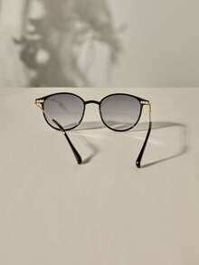 Retro Round Metal Fashion Glasses For Men & Women, Classic Style For Outdoor Travel, Beach, Daily Outfit, Summer Winter Gifts - Ombre - View 6