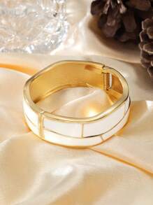 1pc Minimalist Vintage Boho Chic Zinc Alloy Colorful Resin Chunky Cuff Bracelet For Women, Nightclub Office Daily And Street Style Opulent Statement Piece Jewelry,Festival Gift For Wedding Valentine's Day Mother's Day Birthday