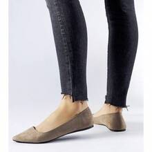 Ballerine a punta da donna versatili e alla moda, adatte per uso quotidiano - Castano - Visualizzare 3