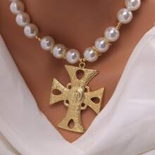 1 pièce Grand collier de pendentif croix pour femmes, conception esthétique, collier ras-de-cou avec perles de verre