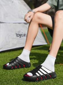 Unisex-Schlüpfpantoffeln - Weiche EVA rutschfeste Innen-/Außenhauspantoffeln, leicht gepolstert für Komfort in allen Jahreszeiten, mit gestreiftem Design, abriebfest und rutschfest