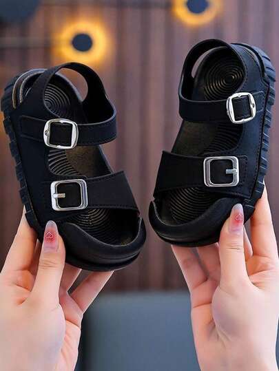 2025新款夏季儿童平底凉鞋，PVC材质时尚可爱百搭校园风凉鞋，沙滩鞋