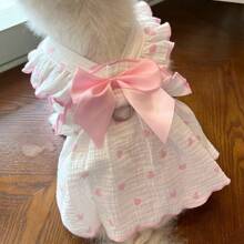 1 pièce Robe à volants romantiques et mignons en forme de cœur pour chiens de taille petite/moyenne, vêtements pour animaux de compagnie chien/chat