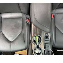 High-Quality Leather Car Seat Gap Fillers - Fit For Suvs, Trucks & Cars | Leak-Proof & Dirt-Resistant | Easy Clean