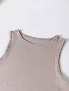 两件套女士夏季纯色圆领背心和高腰开衩半裙性感套装 - 灰 - 查看 4