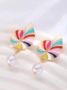 1 par de pendientes con diseño de caracol de colores y perlas falsas, accesorio elegante y encantador para mujeres, adecuado para fiestas, banquetes y uso diario