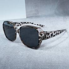 cabecade Fit Over Retro Fashion Glasses, Design, Perfect For Everyday Use And Party, Suitable For Decoration Women Men - color - View 11