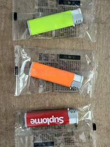 1pc Creative Prank Toy Water Gun Lighter Shaped Mini Squirt Gun, Funny Gag Gift!