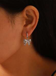 1 Pair Stainless Steel Waterproof Non-Fading Fashionable Gold Cute Bowknot Hoop Earrings, Suitable For Women's Daily Wear