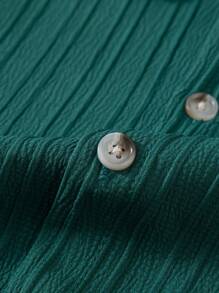 Set de 2 piezas para niños: Outfit casual de verano de color liso, camisa y shorts, estilo básico y simple