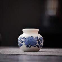 1PC Mini Blue & White Porcelain Vases, Glazed Porcelain Vases, Blue Chinoiserie Decorative Ceramic Flower Vases For Home Decoration, Chinoiserie Porcelain Classic Flower Dark Blue Vases For Home Table Centerpieces Room Decor Glass Vase - Multicolor - View 19