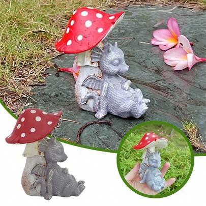 Tượng trang trí sân vườn bằng nhựa hình rồng quyến rũ - Rồng ngủ nép mình dưới cây nấm chấm bi đỏ - Lý tưởng cho trang trí ngoài trời.