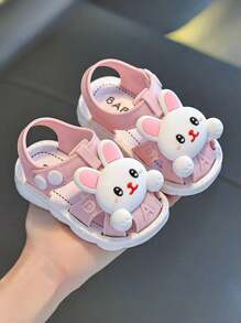 حذاء أطفال للصيف 2025 جديد للأولاد ذو حجم متوسط، أحذية انزلاقية داخلية للأطفال، أحذية شاطئ للأطفال الرضع