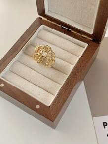 1pc Delicate Hollow Flower Wide Band Ring, Suitable For Women's Daily Wear