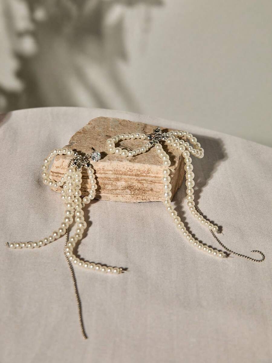 1 Pair Layered Faux Pearl Bow Tie Chain Tassel Earrings, Unique Personalized Luxury Zirconia Pearl Beaded Bow Tie Chain Stud Earrings, Daily Wear New Year Gift For Women Valentines Winter Gifts - White - View 1