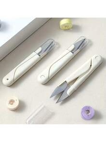 1 件装便携式 U 型线剪 - 紧凑、耐用的剪刀，适用于缝纫套件、旅行和外出项目 - 轻松剪线，适用于绗缝、刺绣和手工制作 - 缝纫者和 DIY 爱好者必备工具，圣诞节、圣诞节剪纸、圣诞节包装切割