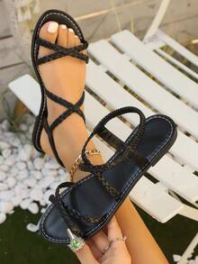 Sandalias planas para mujer, estilo romano de verano con punta abierta, correa trenzada sin talón, calzado de verano cómodo para uso diario, diseño de punta abierta a la moda, transpirable, sandalias casuales versátiles que combinan con cualquier atuendo. Colores: negro, blanco, marrón - Negro - Ver 8
