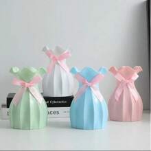 1 Stück nordischer Stil gerüschte Plastik Vase, kreative europäische Luxus Heim Dekoration Blumenvase, zufällige Farbe, Tischdekoration für Wohnzimmer Schlafzimmer Raumdekoration Glasvase