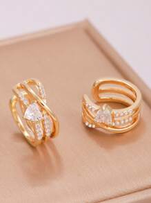 2pieces Fashionable & Simple Heart Stacking Beach Ear Clips, Micro Inlaid Sparkling Cubic Zirconia Exquisite Clip Earrings, Wear Ear Percings, Very Suitable For Women's Daily Wear