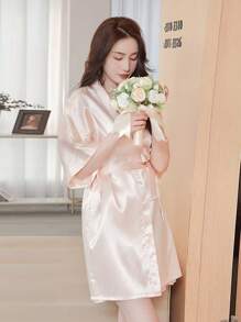 1 szt. Szlafrok dla panny młodej, wiosenno-letnia bielizna nocna, szlafrok satynowy dla druhny, seksowny strój domowy na powrót do szkoły