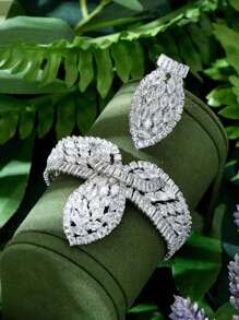 1 set de joyas de lujo con cubic zirconia hueco decorado, adecuado para uso de fiesta de mujeres