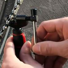 1pc Portable Stainless Steel Bicycle Chain Breaker Tool - Easy Dismantling Of Mountain Bike Chain, Outdoor Emergency Repair, Palm-Sized, Black Handle, Fast Long-Distance Ride Chain Separation, Ergonomic Handle Design, Bike Accessories