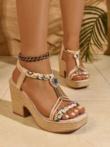 Sandalias de mujer estilo bohemio con decoración de imitación de rhinestone, suela de imitación de cuerda, cuña de fondo grueso. Tacón de una pieza de moda para primavera/verano, sandalias de señora de estilo resort con fondo grueso. Adecuado para uso diario, fiestas, vacaciones, asistir a reuniones, banquetes, bodas, desfiles de moda. Se puede combinar con camisolas, camisetas, camisas, bikinis, faldas, vestidos, pantalones cortos. Artículo de viaje esencial - Caqui - Ver 3