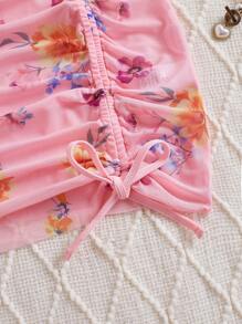 Lingerie sexy, robe érotique rose romantique à lanières, design sexy et charmant, stimulant une imagination et une passion infinies, dégageant une atmosphère romantique