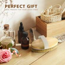 Cepillo de baño de haya para cepillado en seco, cepillo corporal con cerdas suaves que exfolia la piel seca natural, cepillo corporal para una piel perfecta y reducción de la celulitis
