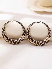 1 Pair Bohemian Hiphop Style Animal Element Elegant Fashion Women's Earrings, Iron Wide Face Exaggerated Large Size Hoop Earrings With Zebra Print Pattern, Suitable For Banquet, Party And Daily Wear - Zebra Print Earrings - View 9